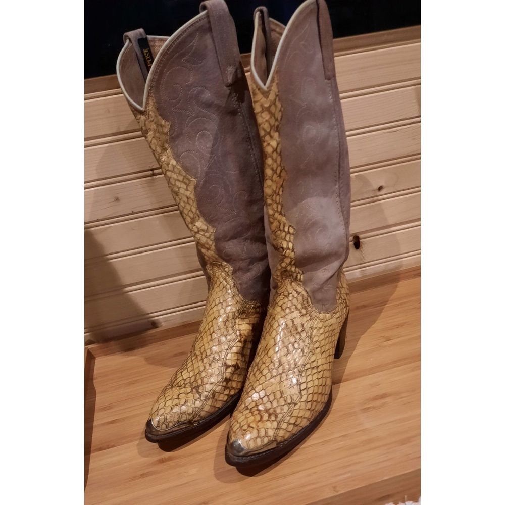 Rare Vintage Dan Post Womens Western Python Snakeskin Boots Sz 7.5M